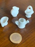 Miniatuur mandjes, vaasje en gietertje voor poppenhuis., Ophalen of Verzenden, Nieuw, Poppenhuis