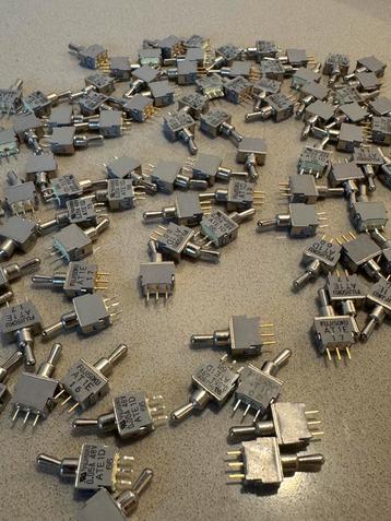 100 nieuwe printschakelaars beschikbaar voor biedingen