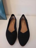 Toms ballerina's zwart suede maat 41, Zwart, Zo goed als nieuw, Toms, Ballerina's