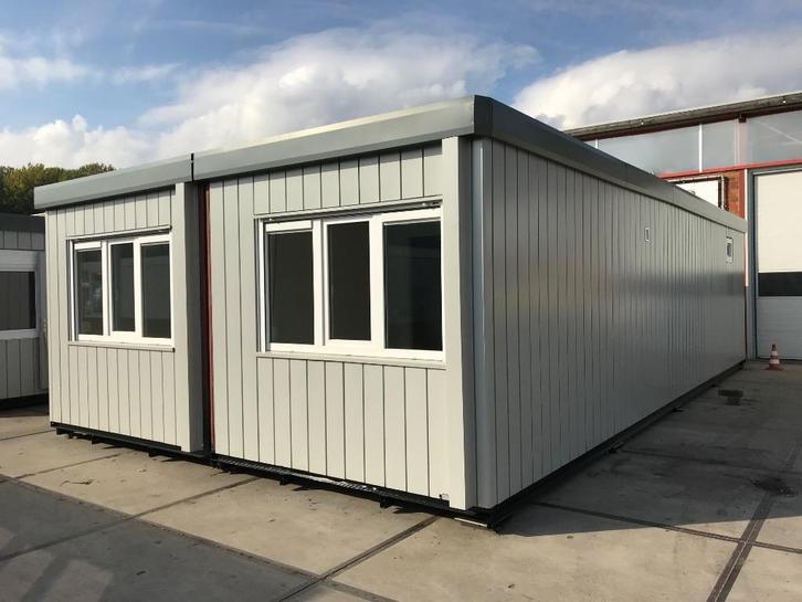 Te Huur Zeer Luxe Woonunit van 66 m² met 3 slaapkamers, Zakelijke goederen, Machines en Bouw | Keten en Containers, Ophalen