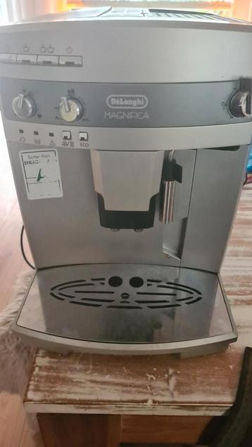 De Longhi koffieapparaat  beschikbaar voor biedingen