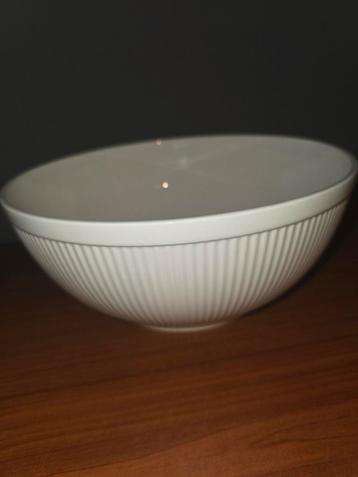 Wedgwood Saladeschaal - 23cm - Onberispelijk! beschikbaar voor biedingen