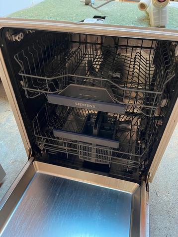 Siemens Inbouw Vaatwasser beschikbaar voor biedingen