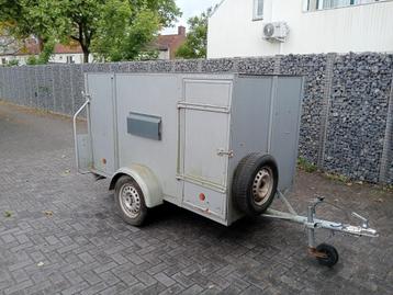 Ponywagen, aanhangwagen, aanhanger.  beschikbaar voor biedingen