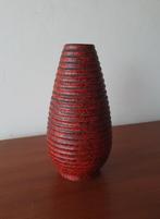 Vintage West Germany vaas rood zwart gemêleerd geribbeld, Ophalen of Verzenden
