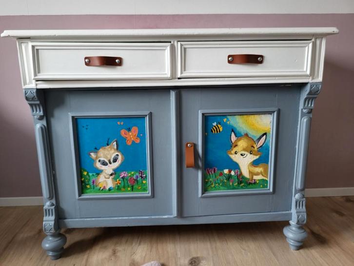Leuke opgeknapte commodekast met tekeningen, Huis en Inrichting, Kasten | Dressoirs, Gebruikt, 50 tot 100 cm, 25 tot 50 cm, Met lade(s)