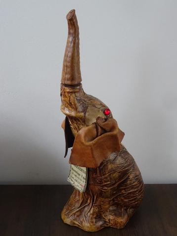Olifant leer vintage leren olifant fles Vini corradini Italy beschikbaar voor biedingen