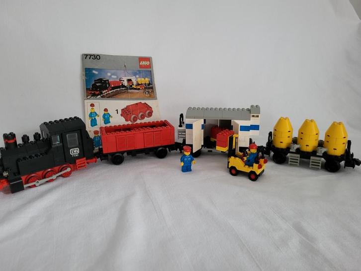 Lego 7730: electrische goederentrein, Kinderen en Baby's, Speelgoed | Duplo en Lego, Gebruikt, Ophalen of Verzenden