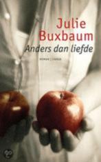 Julie buxbaum: anders dan liefde, Ophalen of Verzenden, Gelezen