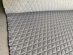 Kvadrat Febrik Triangle zilvergrijs; EXTRA BREED meubelstof, Hobby en Vrije tijd, Stoffen en Lappen, Wol, 120 cm of meer, Ophalen of Verzenden