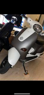Piaggio Vespa ET2 125cc 2t brom/ gepoedercoat, Ophalen of Verzenden, Zo goed als nieuw, Blok