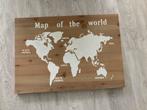 Wereld kaart op houten lijst, Ophalen, Zo goed als nieuw