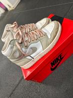 Nike air jorden 1 high seafoam maat 38 !, Ophalen, Nike, Sneakers of Gympen, Gedragen