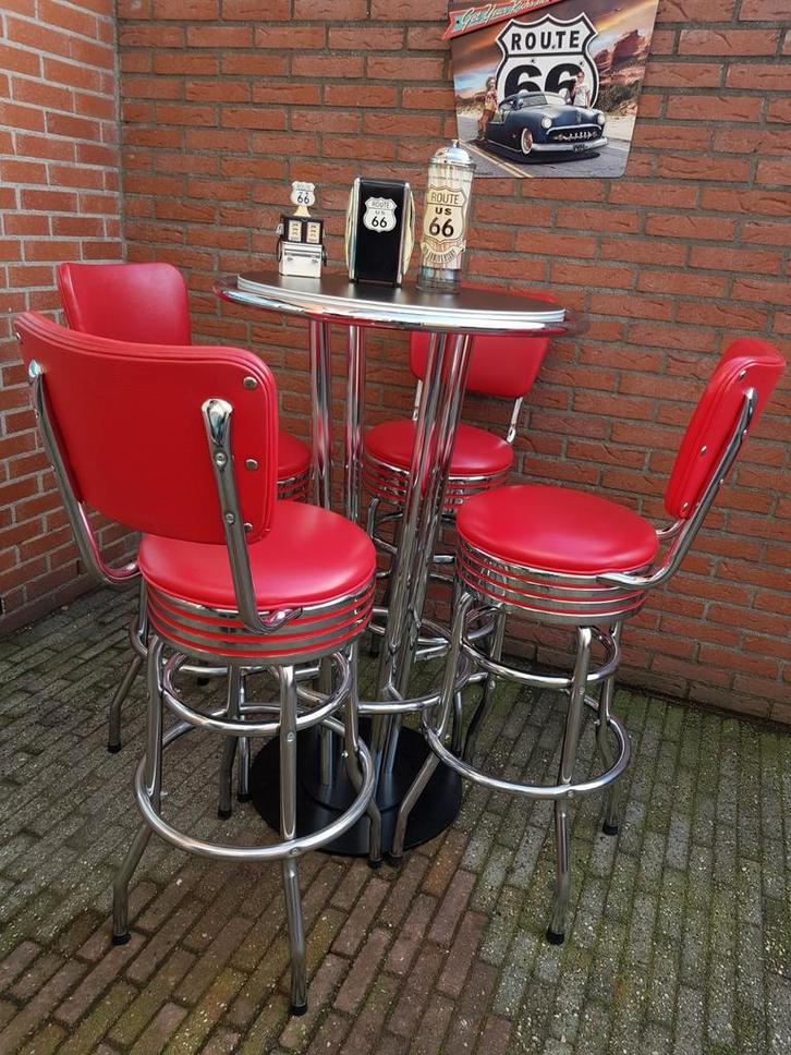 FIFTIES SIXTIES AMERIKAANSE BARKRUKKEN BEL AIR BAR TAFEL, Huis en Inrichting, Barkrukken, Zo goed als nieuw, 60 tot 90 cm, Metaal