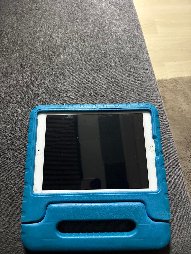 Ik verkoop mijn ipad, Computers en Software, Apple iPads, Ophalen of Verzenden, 10 inch, Apple iPad, 64 GB