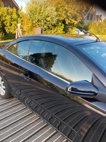 Gezocht reparatie van opel twintop dak beschikbaar voor biedingen