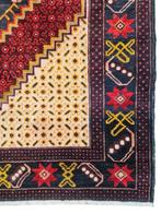 Handgeknoopt Perzisch wol Karabach tapijt 137x200cm, 100 tot 150 cm, Crème, Zo goed als nieuw, Oosters