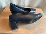Piccadilly Donkerblauwe Pumps Maat 35, Kleding | Dames, Schoenen, Ophalen of Verzenden, Zo goed als nieuw, Blauw, Pumps