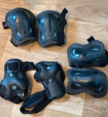 Skate bescherming knie elleboog pols in verpakking als nieuw beschikbaar voor biedingen