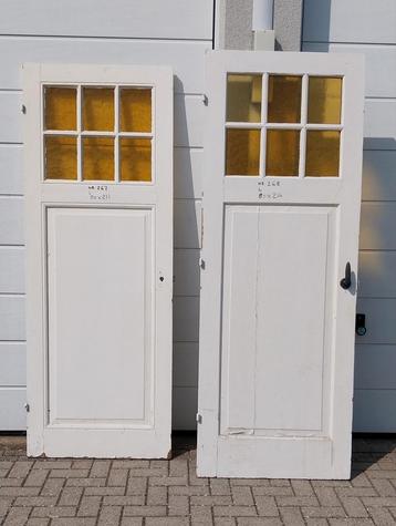 Twee paneeldeuren, elk 6 ruitjes, 80x211 en 80x214 (nr67+68) beschikbaar voor biedingen