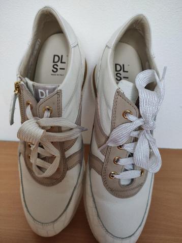 DL Sport sneakers wit, beige, goud, croco maat 42 nieuw  beschikbaar voor biedingen