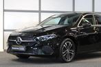 Mercedes-Benz A-Klasse Limousine 250 e Business Line Panoram, Stof, 4 cilinders, 16 kWh, Zwart