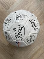 Bal Nederlands elftal met handtekeningen, Ophalen of Verzenden, Zo goed als nieuw, Overige binnenlandse clubs, Overige typen