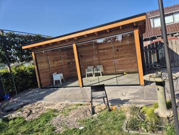 glazen wanden in overkapping glazen schuifwand tuinkamer beschikbaar voor biedingen