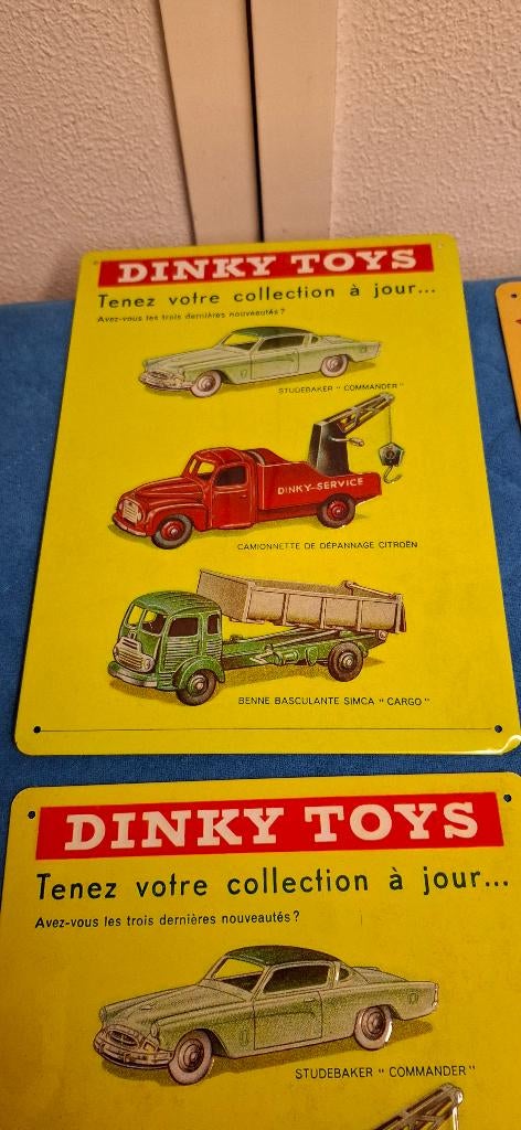 2 xDinky Toys plaat van Atlas, Ophalen of Verzenden, Nieuw, Auto, Dinky Toys