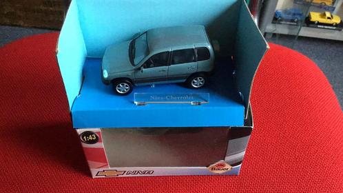 NIVA CHEVROLET USSR ZIE FOTO,S CARARAMA BAUER DAS APART, Hobby en Vrije tijd, Modelauto's | 1:43, Nieuw, Auto, Overige merken