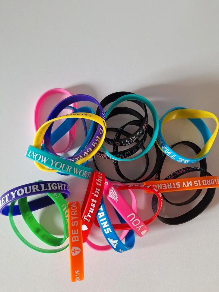 Siliconen Armbanden met christelijke Tekst engels, Sieraden, Tassen en Uiterlijk, Armbanden, Nieuw, Elastiek, Overige kleuren