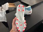 Nieuwe Skechers Voetbalschoenen maat 29, Ophalen of Verzenden, Nieuw, Kleding