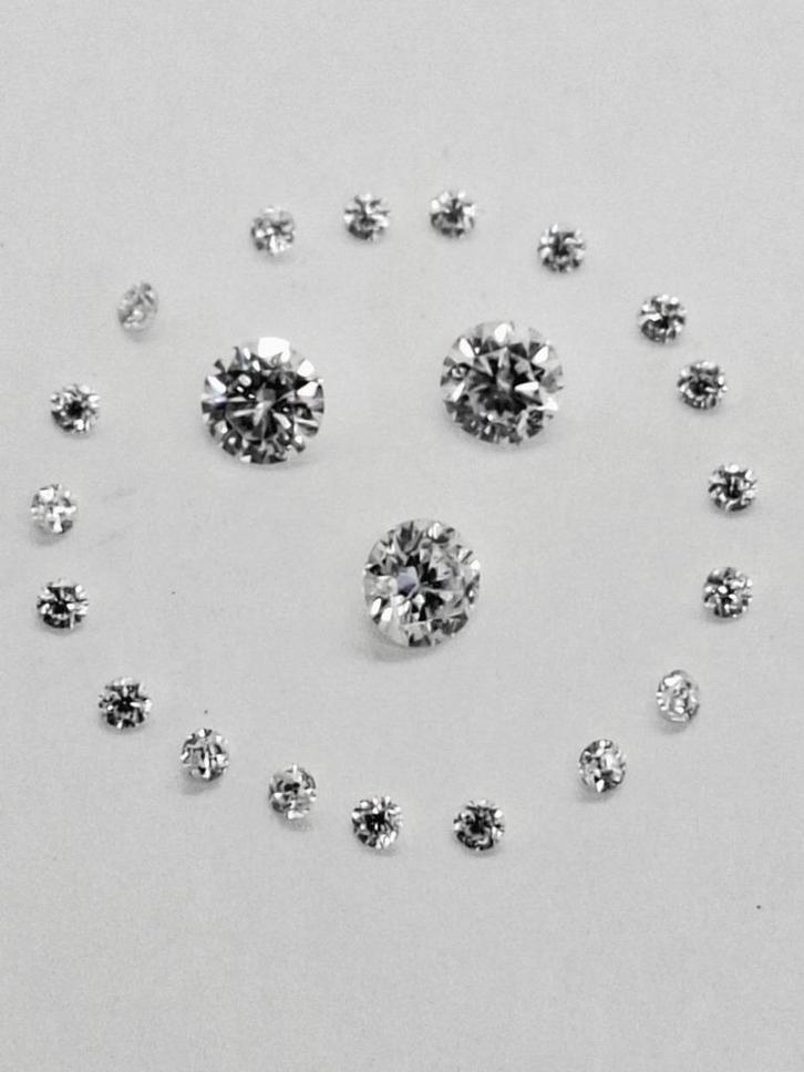 Prachtige Moissanite, Sieraden, Tassen en Uiterlijk, Edelstenen, Zo goed als nieuw, Ophalen of Verzenden