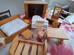 Poppenhuis meubeltjes 65 jaar oud., Ophalen of Verzenden, Gebruikt, Poppenhuis