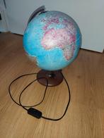 Wereldbol met verlichting en aan/uit schakelaar, Ophalen of Verzenden, Verlicht, Zo goed als nieuw