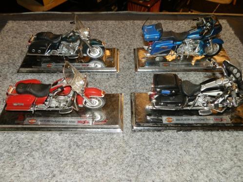 Model motoren Harley Davidson 1:12, Verzamelen, Automerken, Motoren en Formule 1, Gebruikt, Motoren, Ophalen of Verzenden