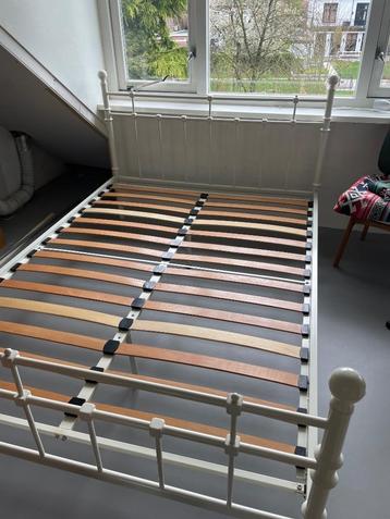 Tweepersoons bed IKEA 