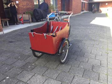 Bakfiets 4 persoons  beschikbaar voor biedingen