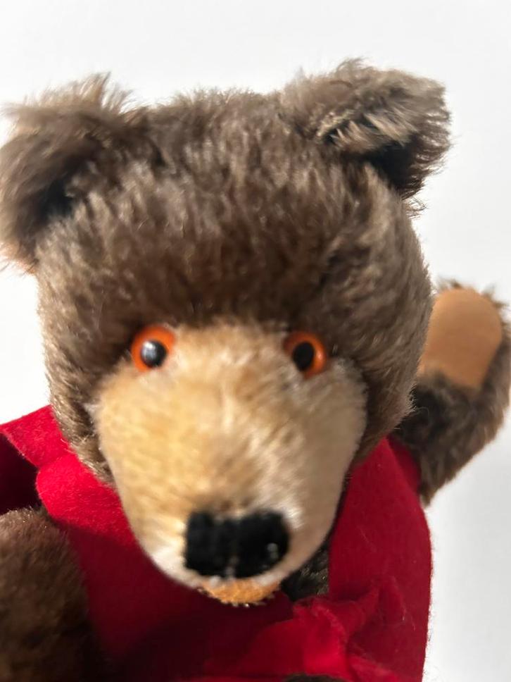Steiff handpop teddy beer 1959-67 en nog drie andere poppen., Antiek en Kunst, Antiek | Speelgoed, Ophalen of Verzenden