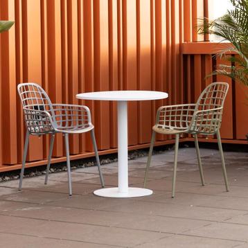 tafel/bistrotafel/tuintafel merk Zuiver 70 x 76 wit nieuw beschikbaar voor biedingen