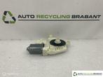 Raammotor Links Achter Volkswagen Golf 7 5Q4959811A, Gebruikt, Volkswagen, Ophalen of Verzenden, Volkswagen