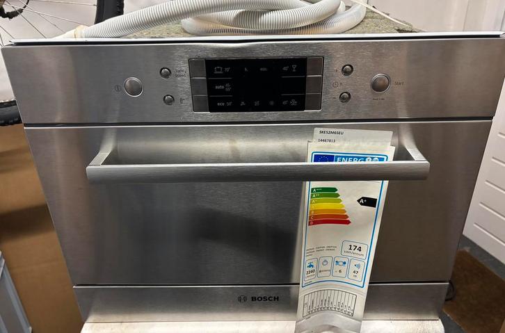 Bosch mini vaatwasser, Witgoed en Apparatuur, Vaatwasmachines, Zo goed als nieuw, Inbouw, Minder dan 85 cm, 45 tot 60 cm, Minder dan 10 liter