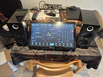 Professionele karaoke set te koop 19.5 inch touchscreen beschikbaar voor biedingen