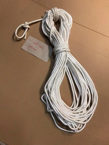 10mm gevlochten lijn 48 mtr Nieuw beschikbaar voor biedingen