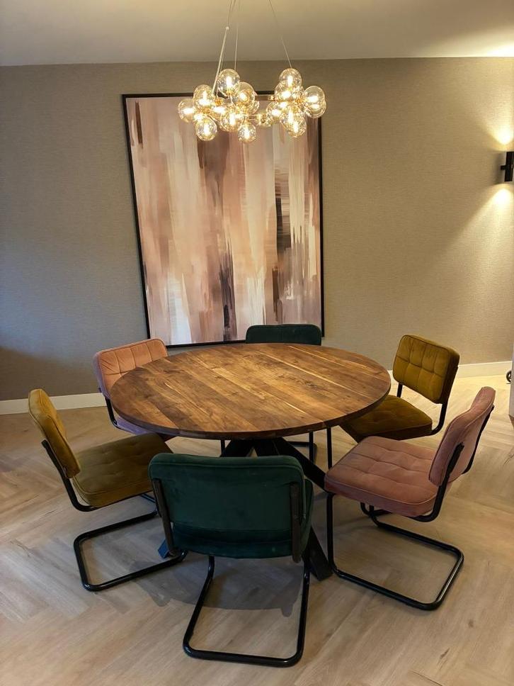 Eettafel rond teak hout 130 cm, Huis en Inrichting, Tafels | Eettafels, Gebruikt, 100 tot 150 cm, 100 tot 150 cm, Vijf personen of meer