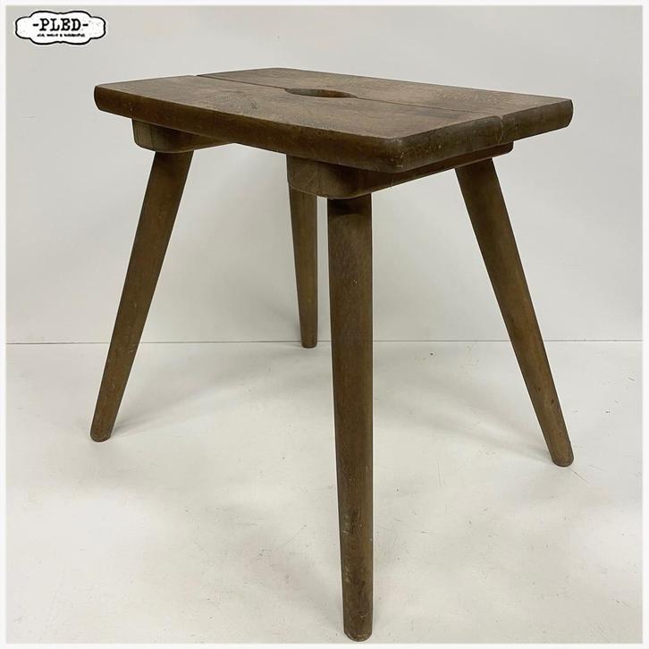 Oud duits melkkrukje Kruk Tafeltje Bijzettafel Koffietafel, Huis en Inrichting, Krukjes, Gebruikt, Hout, Ophalen