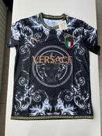 Italië X Versace special edition voetbalshirt, Maat S, Ophalen of Verzenden, Nieuw, Shirt