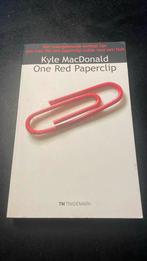 K. MacDonald - One Red Paperclip, Boeken, Ophalen of Verzenden, Zo goed als nieuw, K. MacDonald