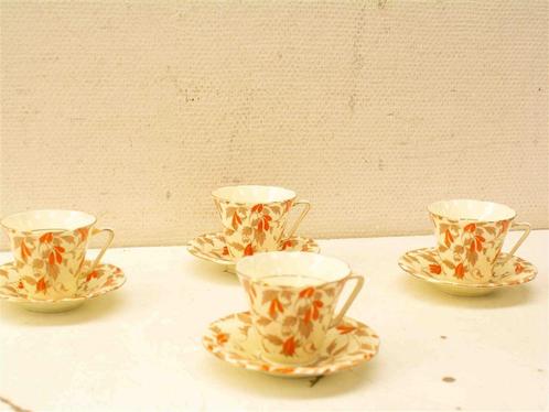 8 Crafton porseleinen kop en schotel 38464, Huis en Inrichting, Keuken | Servies, Gebruikt, Kop(pen) en/of Schotel(s), Overige stijlen