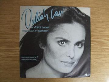 DALIAH LAVI    IN DEINEN ARMEN / LIEBE MACHT UNS UNBESIEGBAR beschikbaar voor biedingen